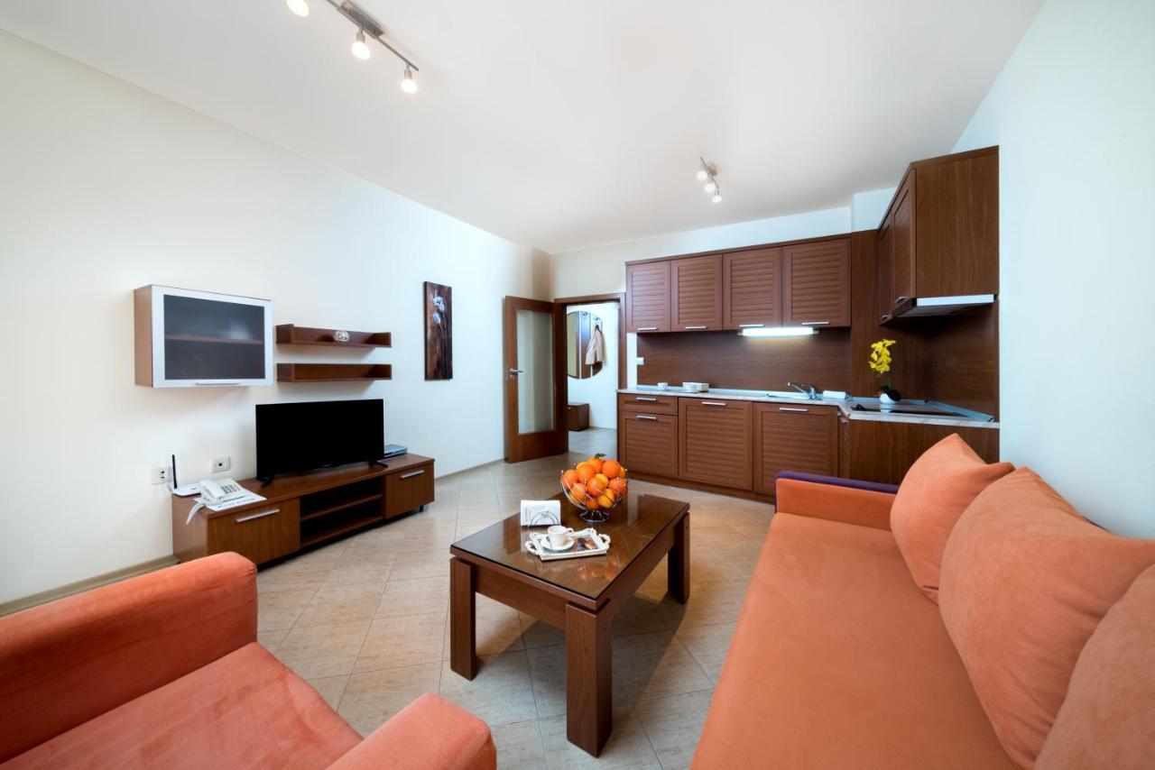 Aurelia Beach Complex 라브다 외부 사진
